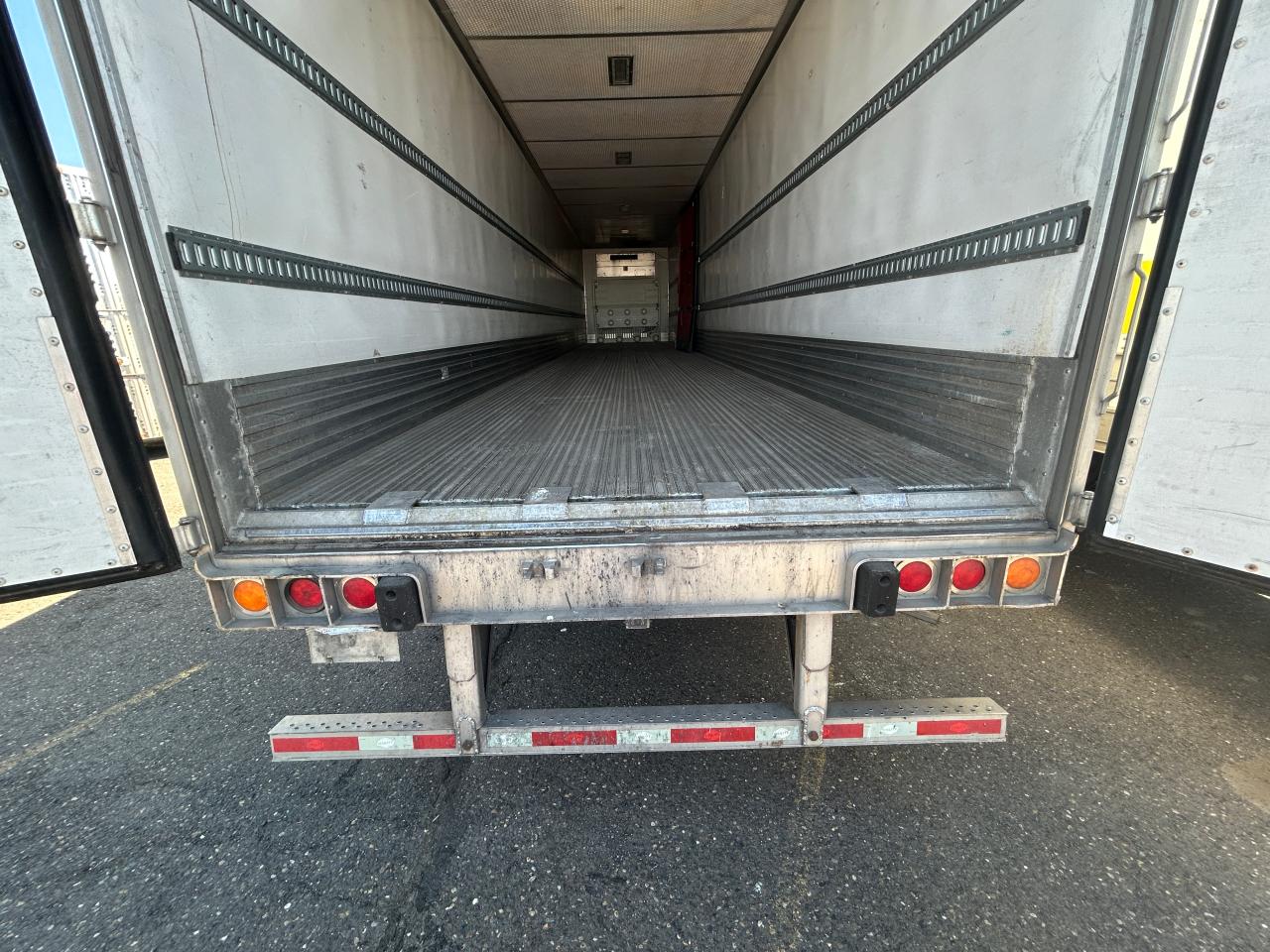 2016 Utility Trailer Manufacturer Vs2ra at WA - Pasco