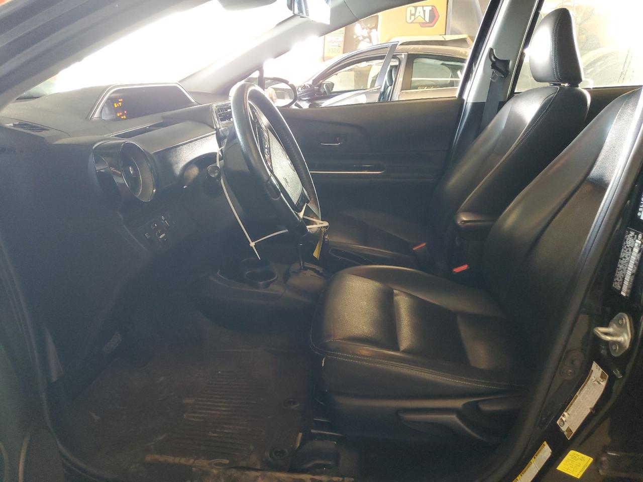2018 Toyota Prius C VIN: JTDKDTB33J1605373 Lot: 63083135