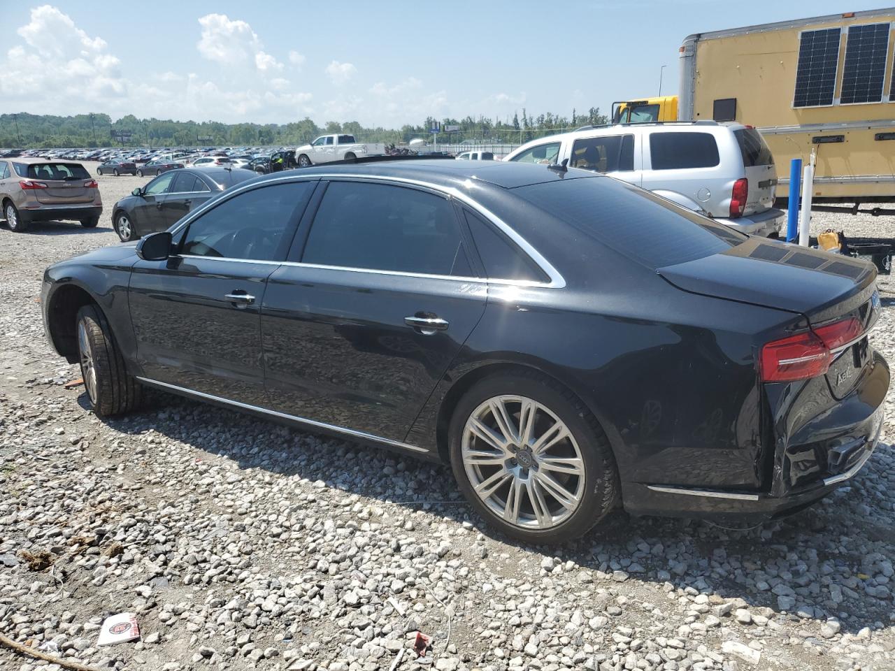 wau3gafd8fn018747 WAU3GAFD8FN018747 2015 Audi A8 L Quattro