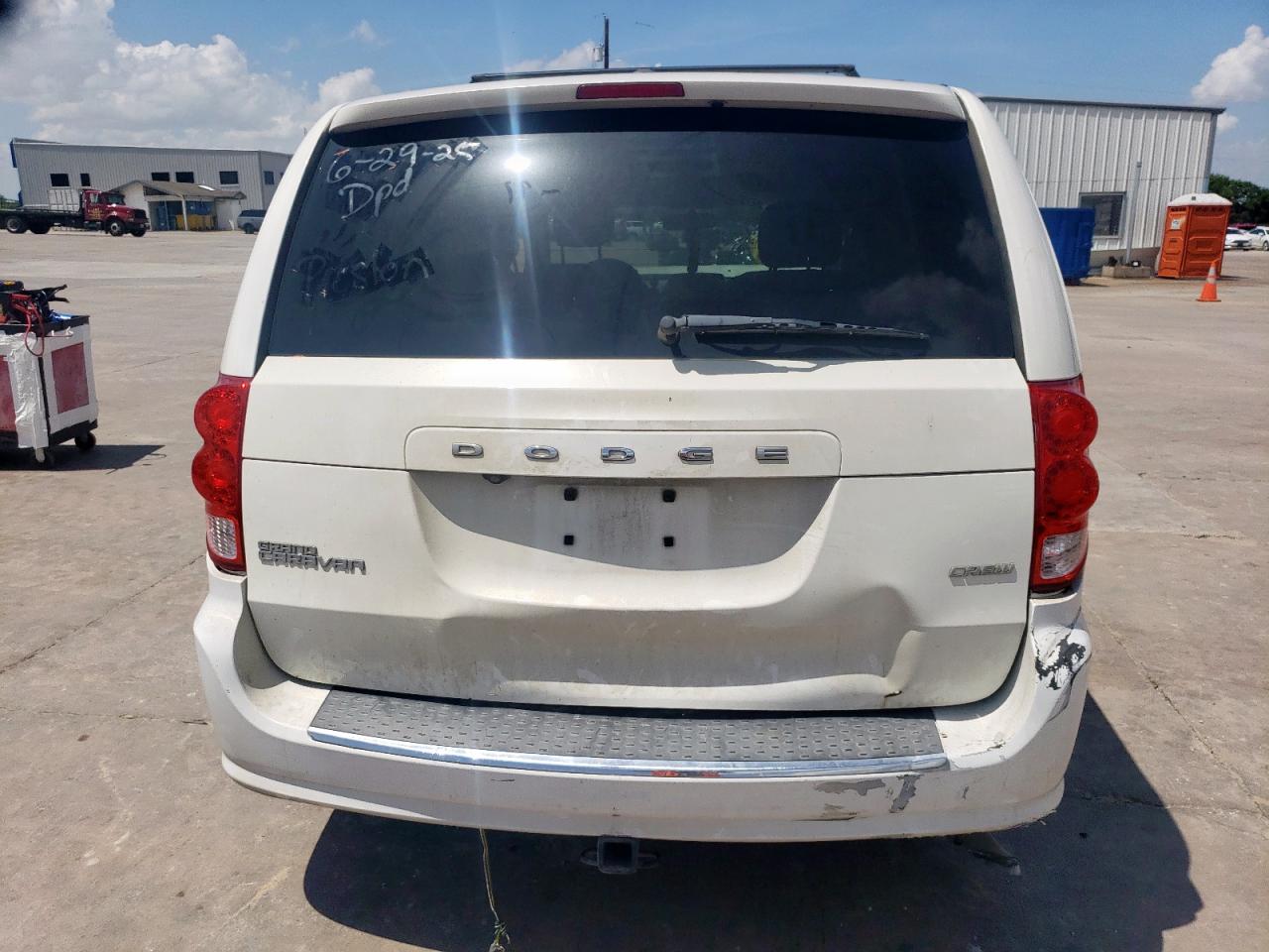 2013 Dodge Grand Caravan Crew VIN: 2C4RDGDGXDR760086 Lot: 64662005