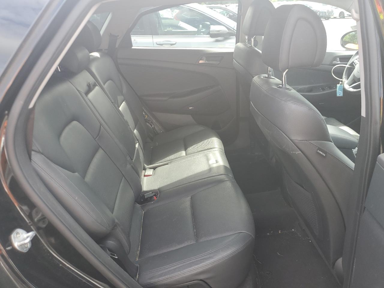 2017 Hyundai Tucson Limited VIN: KM8J3CA22HU292621 Lot: 64610165