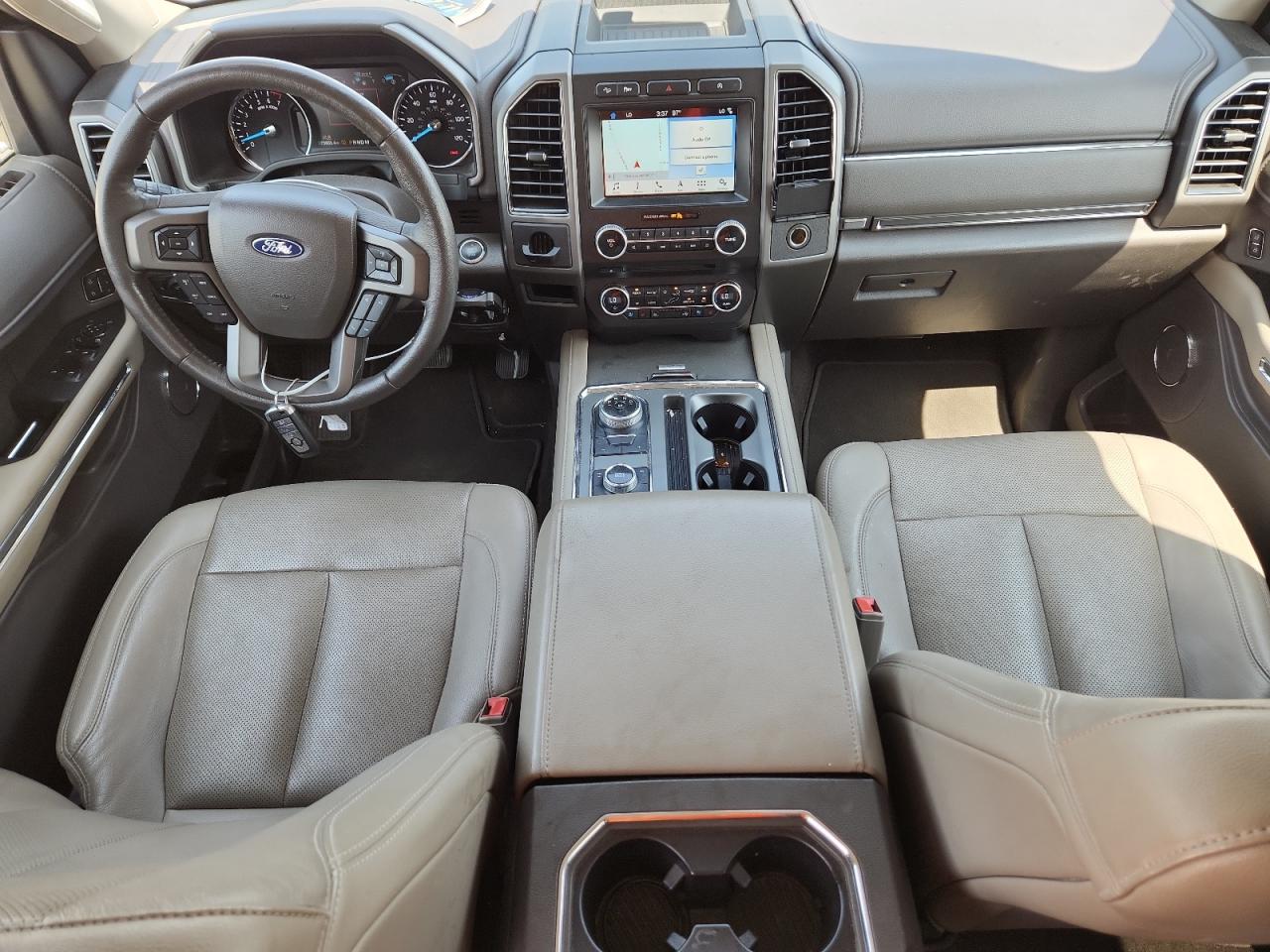 2018 Ford Expedition Xlt VIN: 1FMJU1JT0JEA23799 Lot: 64293415