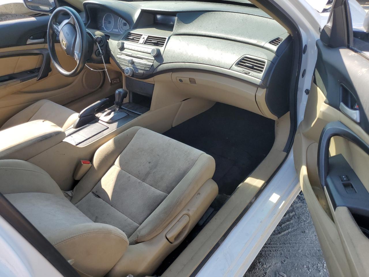 2010 Honda Accord Lx VIN: 1HGCS1B3XAA017499 Lot: 64656055