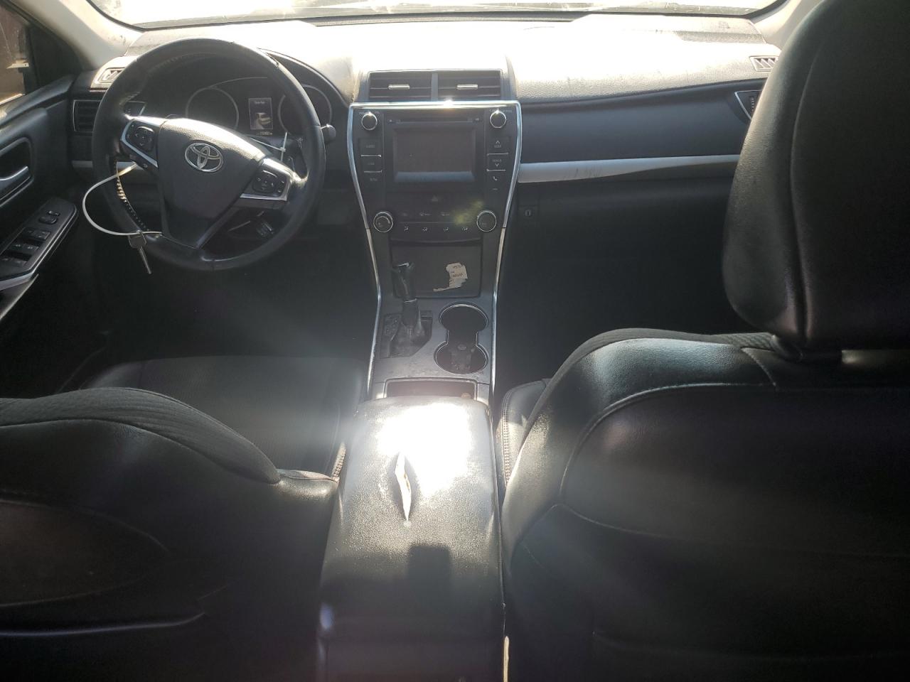 4t1bf1fk8gu206557 4T1BF1FK8GU206557 2016 Toyota Camry Le