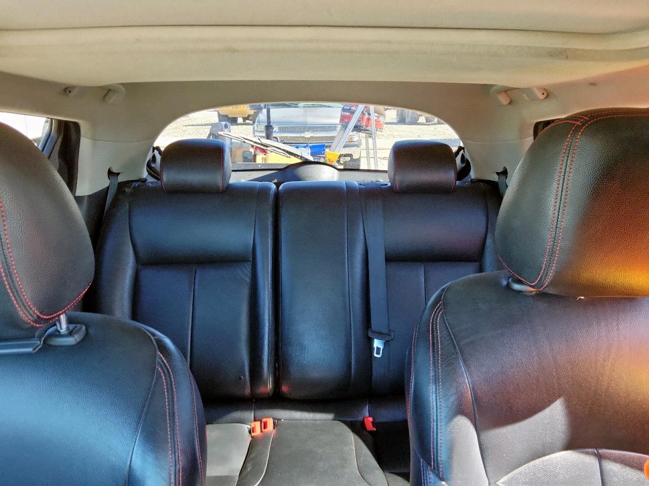 JN8AF5MV1BT018275 2011 Nissan Juke S