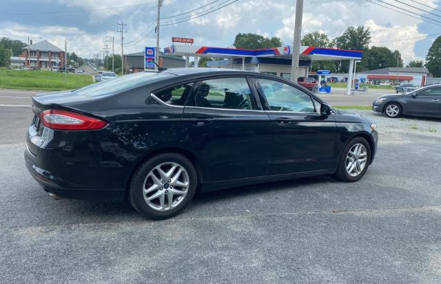 Sedans FORD FUSION 2015 Czarny