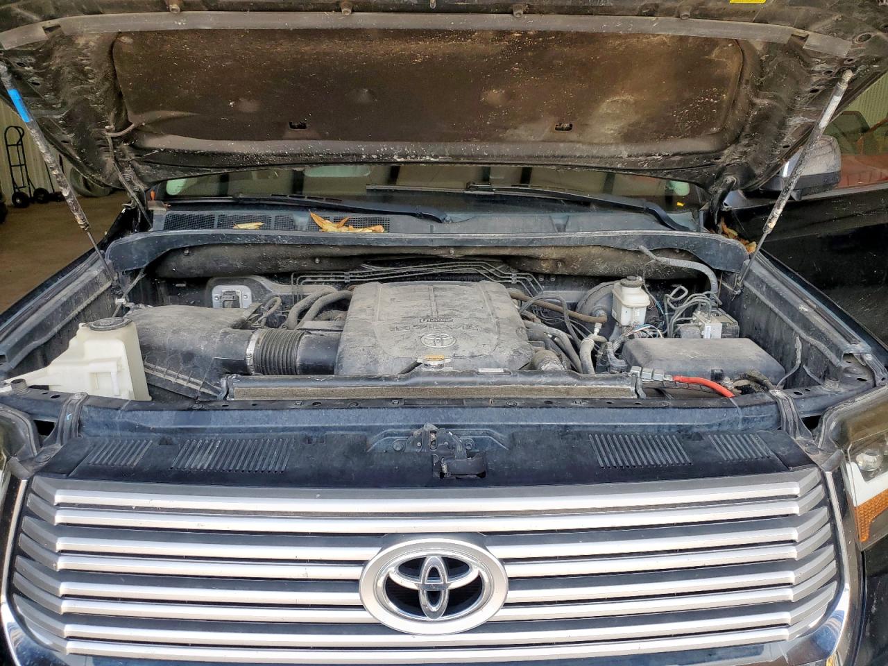 2016 Toyota Tundra Crewmax Limited VIN: 5TFHW5F18GX537988 Lot: 64380245