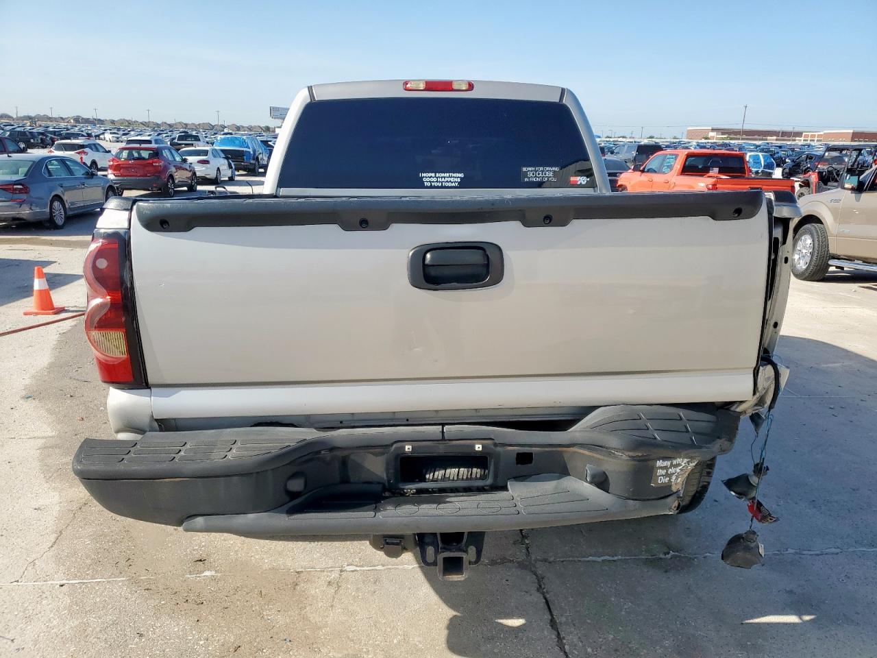 2005 Chevrolet Silverado C1500 VIN: 2GCEC13T051224602 Lot: 65271655