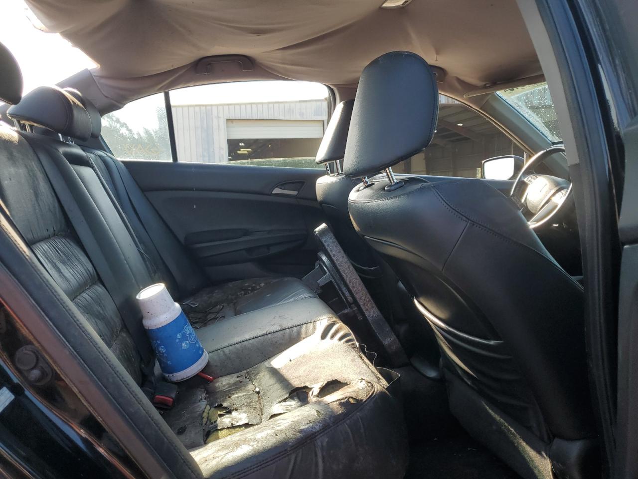 2011 Honda Accord Se VIN: 1HGCP2F67BA011737 Lot: 63321015
