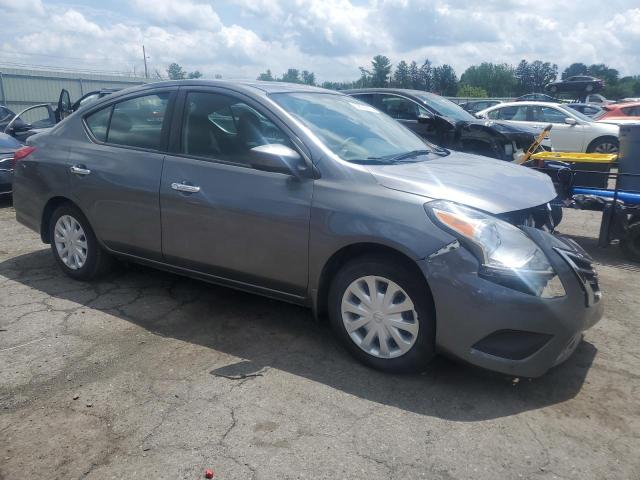  NISSAN VERSA 2016 Серый