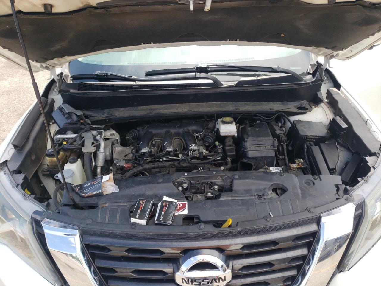 2018 Nissan Pathfinder S VIN: 5N1DR2MN0JC608783 Lot: 63435915