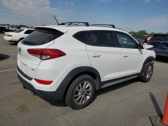  HYUNDAI TUCSON 2017 Silver