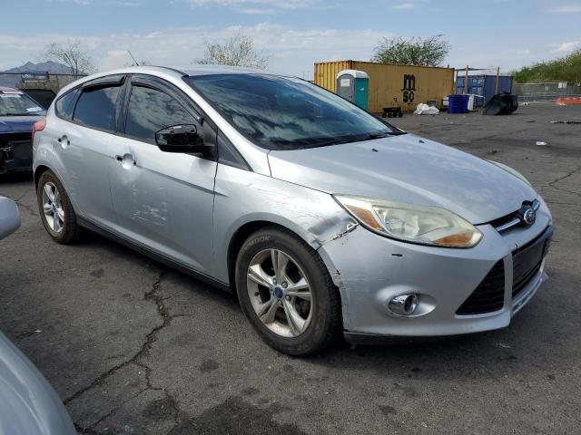  FORD FOCUS 2012 Srebrny