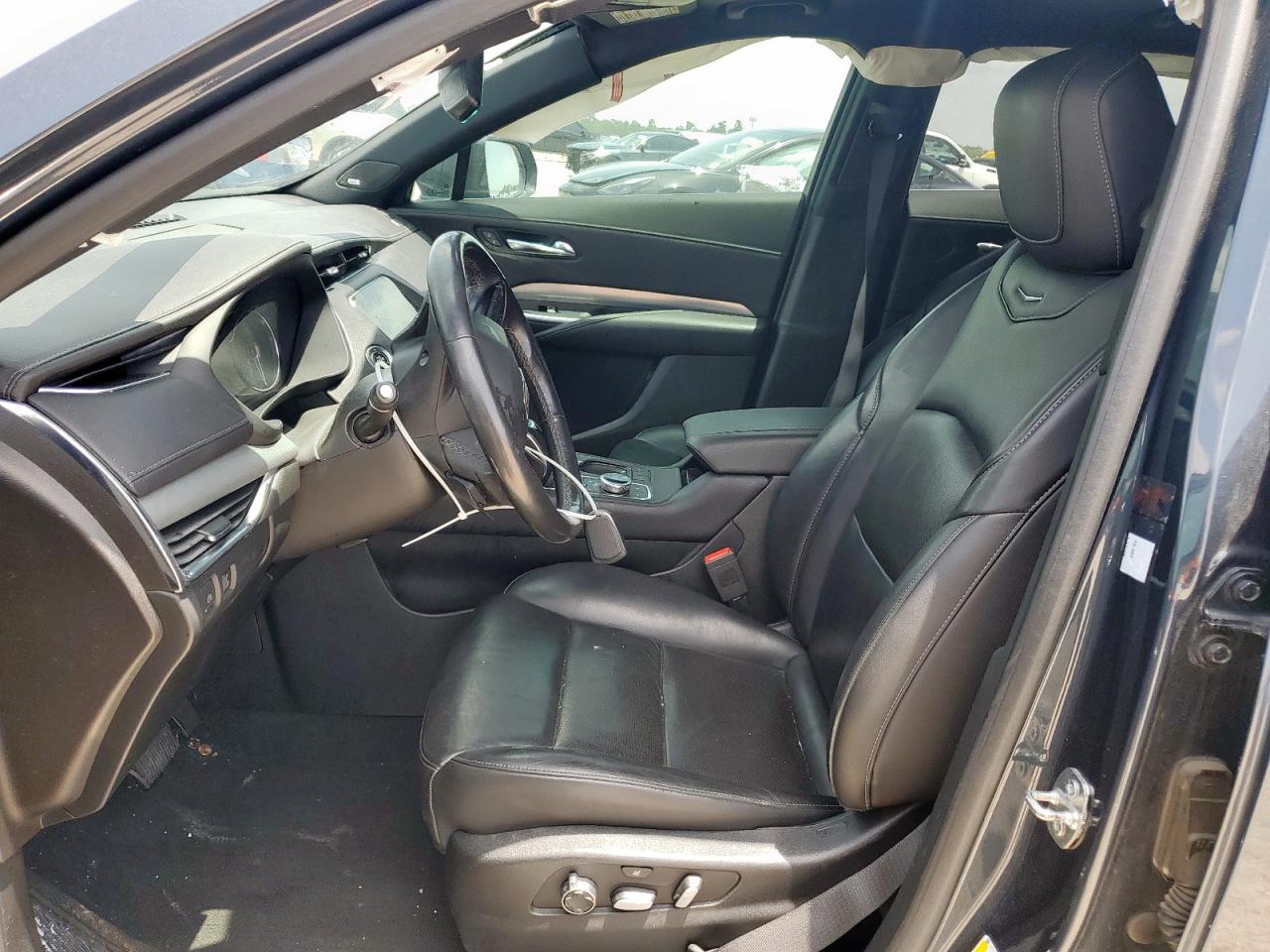 2019 Cadillac Xt4 Premium Luxury VIN: 1GYFZCR41KF135084 Lot: 63255785