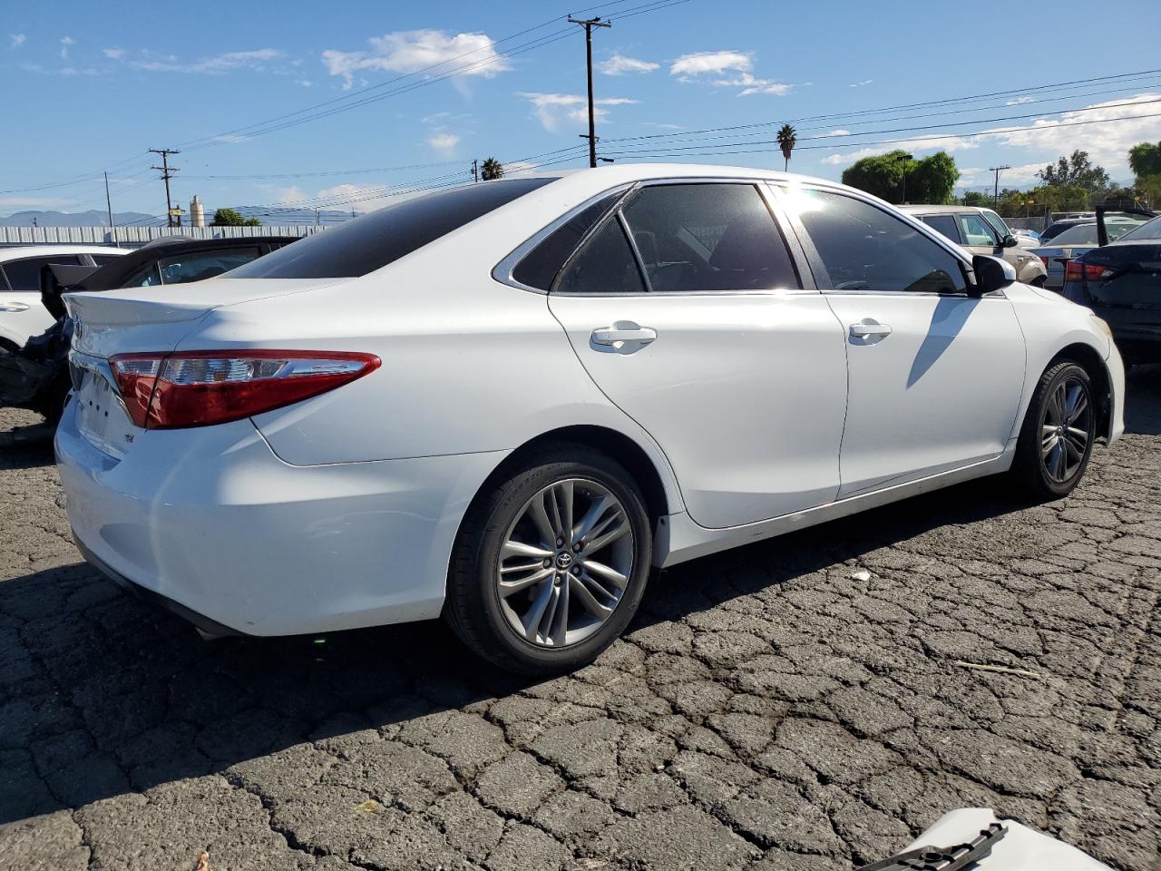 4t1bf1fk0gu221294 4T1BF1FK0GU221294 2016 Toyota Camry Le