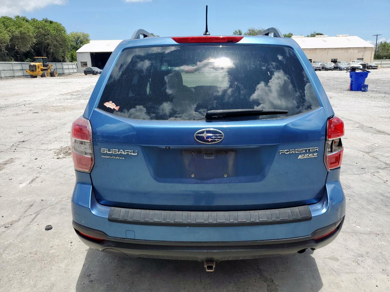 2015 Subaru Forester 2.5I Premium VIN: JF2SJADC1FH833642 Lot: 65383275