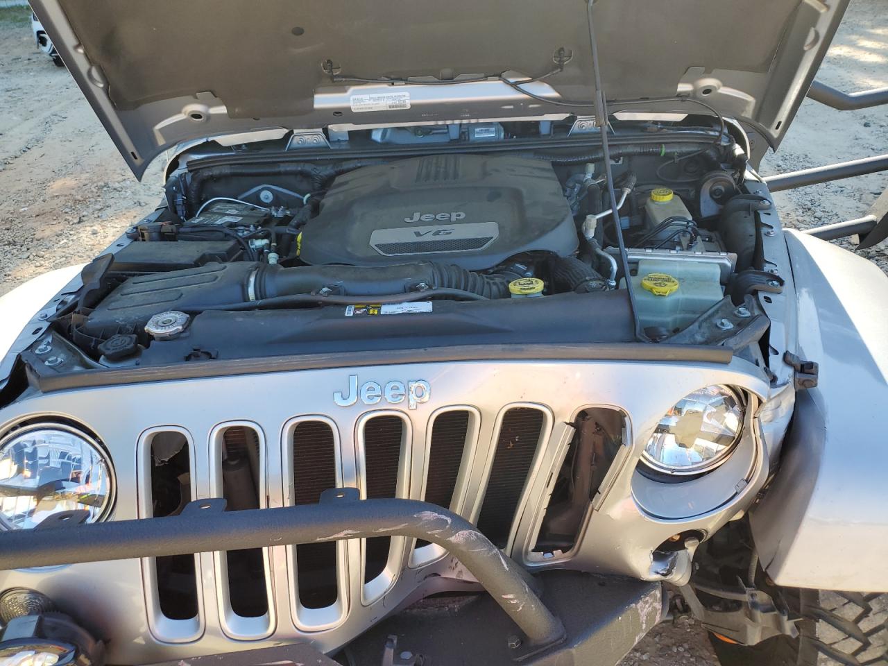 2016 Jeep Wrangler Unlimited Sahara VIN: 1C4BJWEG7GL107294 Lot: 64725865