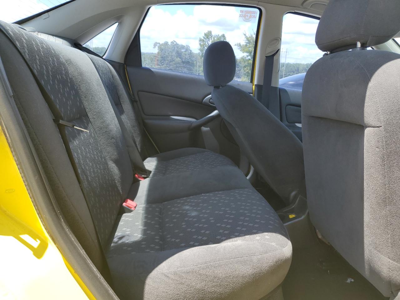 2001 Ford Focus Se VIN: 1FAFP34381W228537 Lot: 65008745
