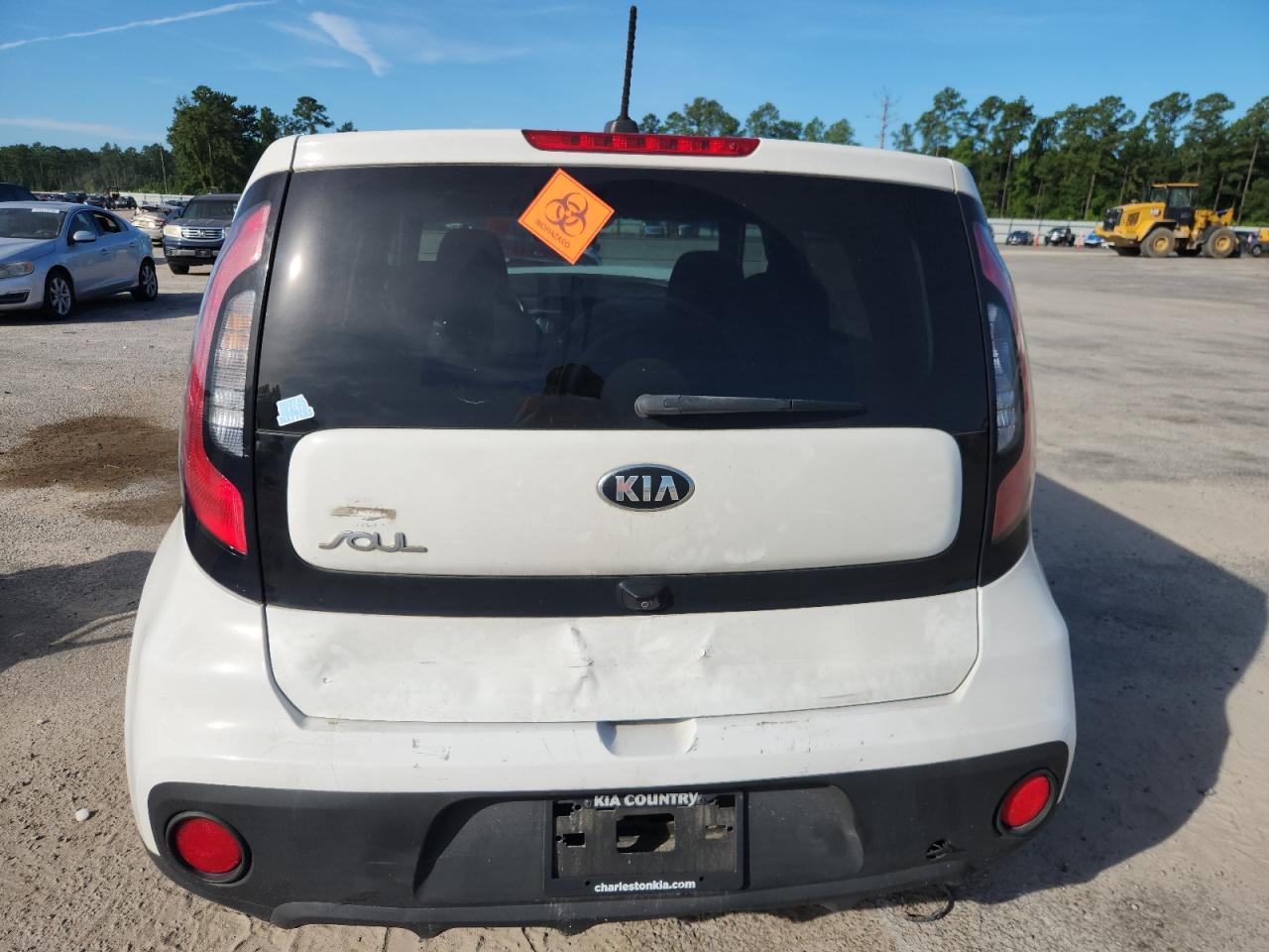 2017 Kia Soul VIN: KNDJN2A27H7445419 Lot: 64712175