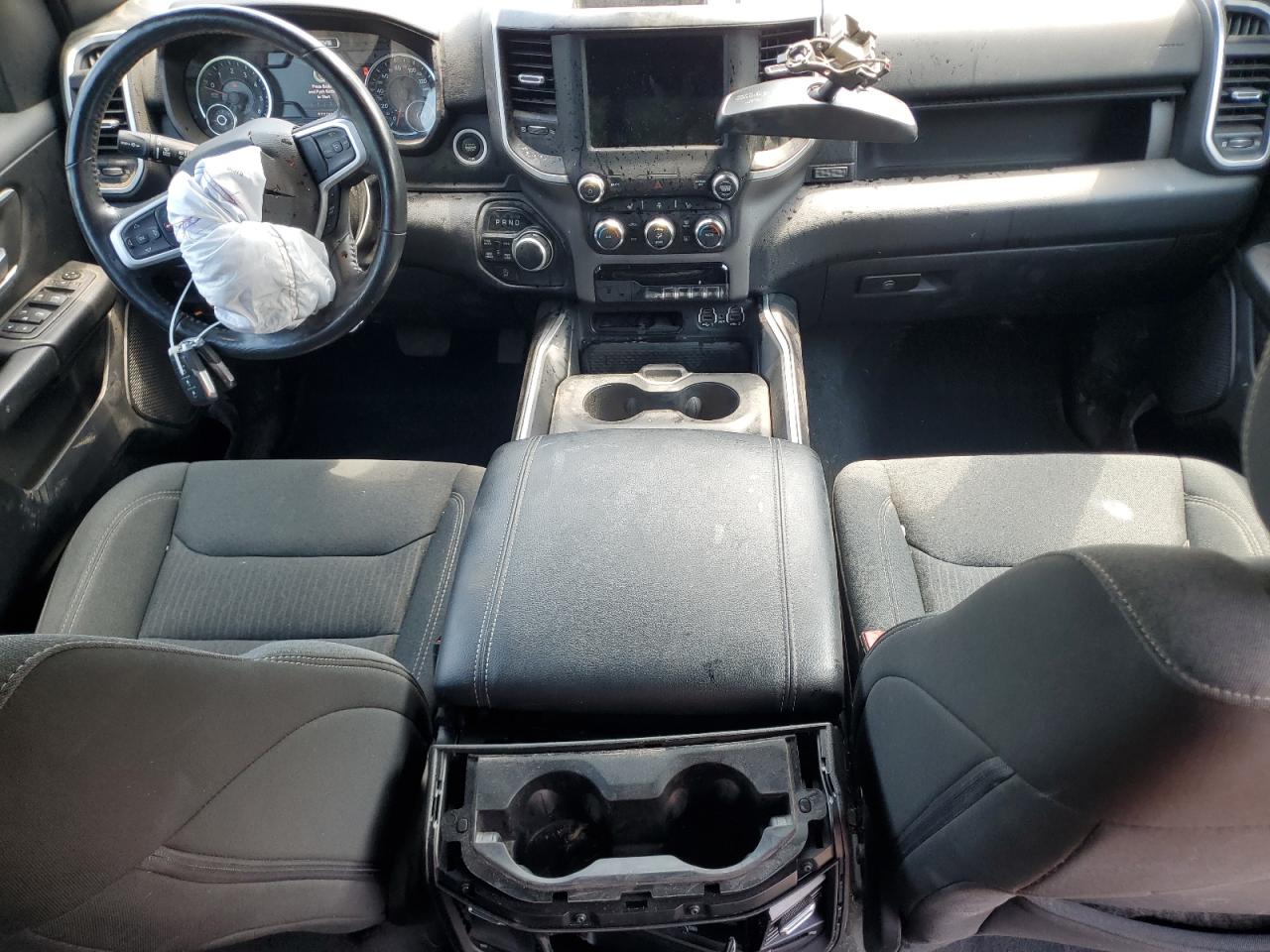2020 Ram 1500 Big Horn/Lone Star VIN: 1C6SRFFT5LN413923 Lot: 63187845