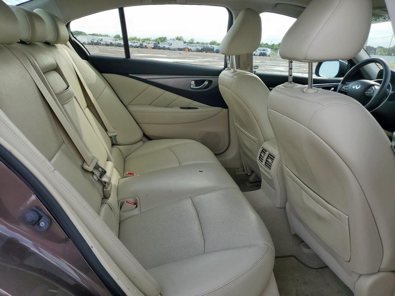 2016 Infiniti Q50 Base VIN: JN1CV7AP8GM203470 Lot: 63848875