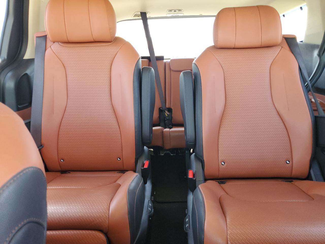 2024 Kia Carnival Sx VIN: KNDNE5H32R6450455 Lot: 63706835