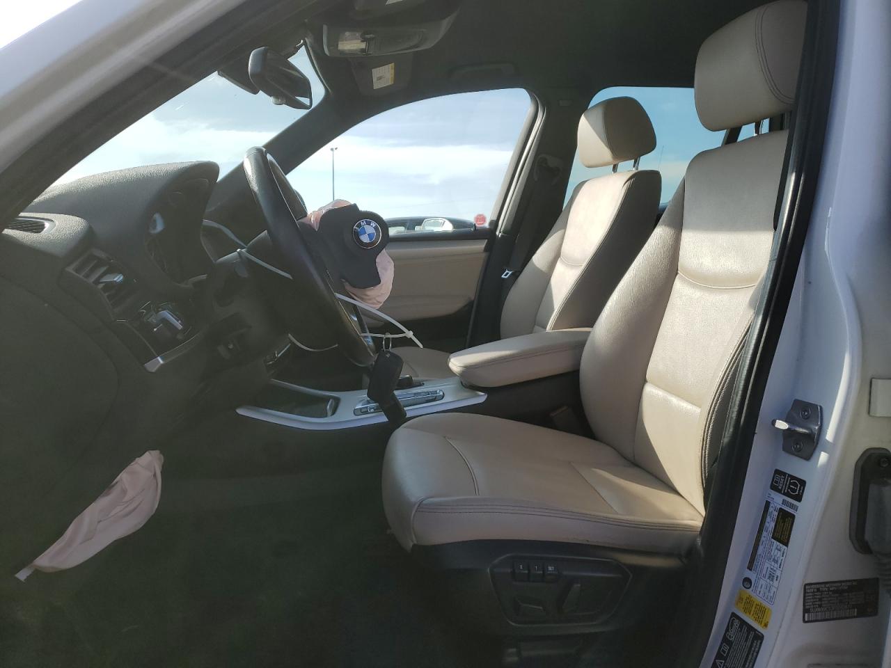 2015 BMW X3 xDrive28I VIN: 5UXWX9C53F0D52677 Lot: 65438485