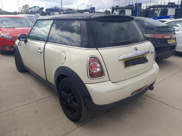 2010 MINI COOPER AUT