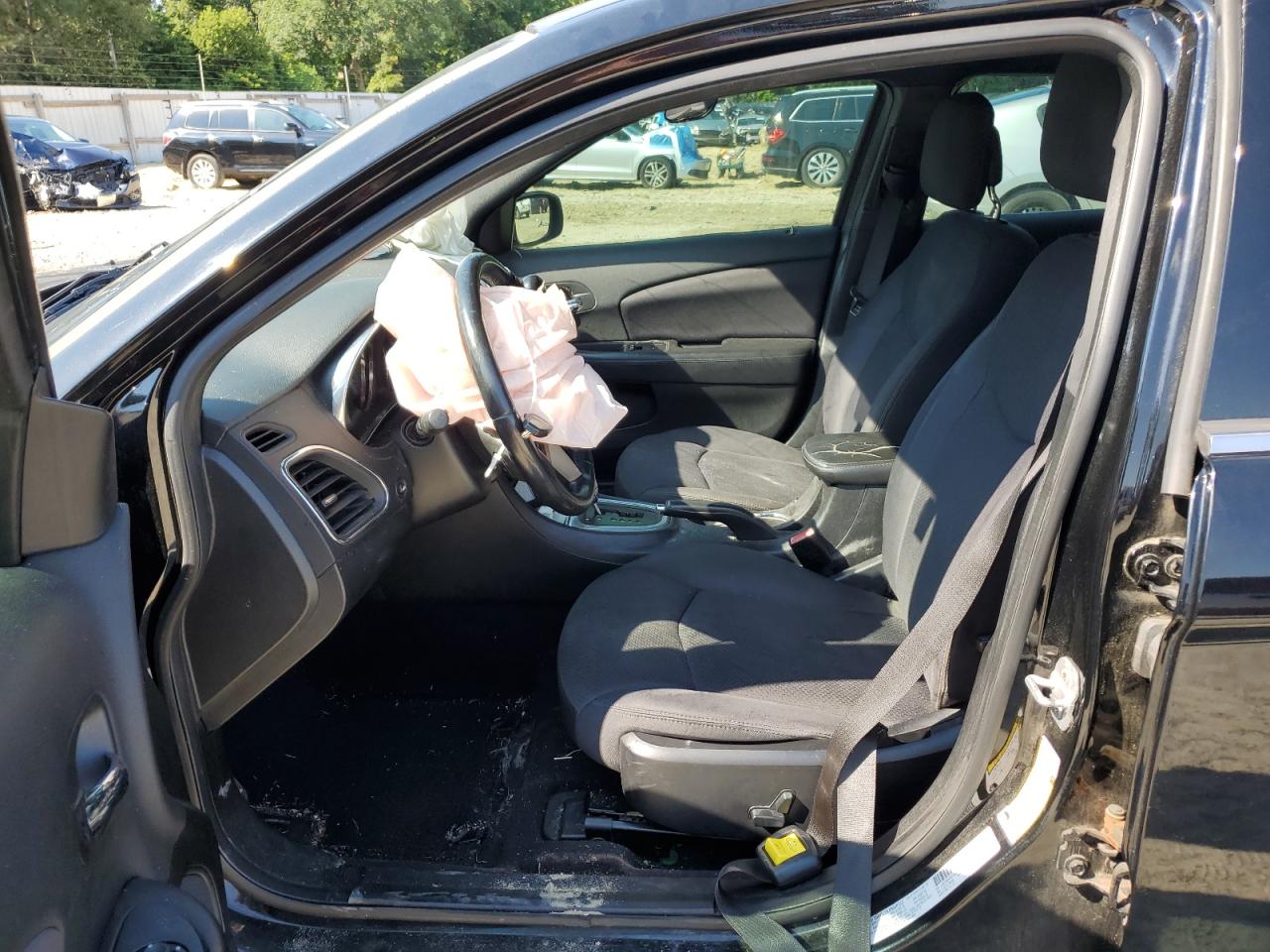 2013 Chrysler 200 Touring VIN: 1C3CCBBB4DN574631 Lot: 63416085