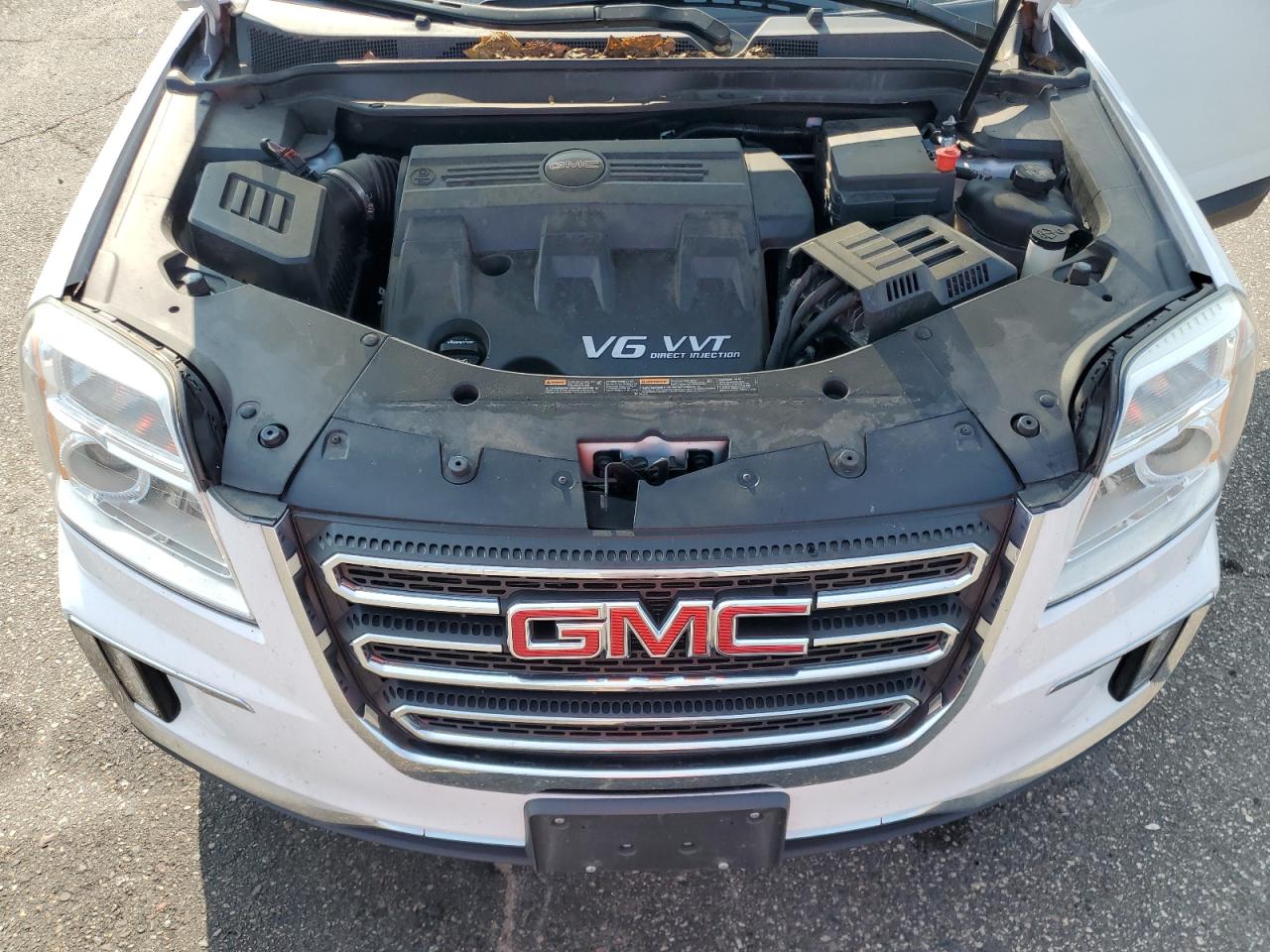 2gkflpe31g6143008 2GKFLPE31G6143008 2016 GMC Terrain Slt