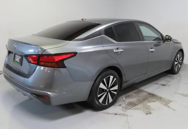  NISSAN ALTIMA 2021 Серый