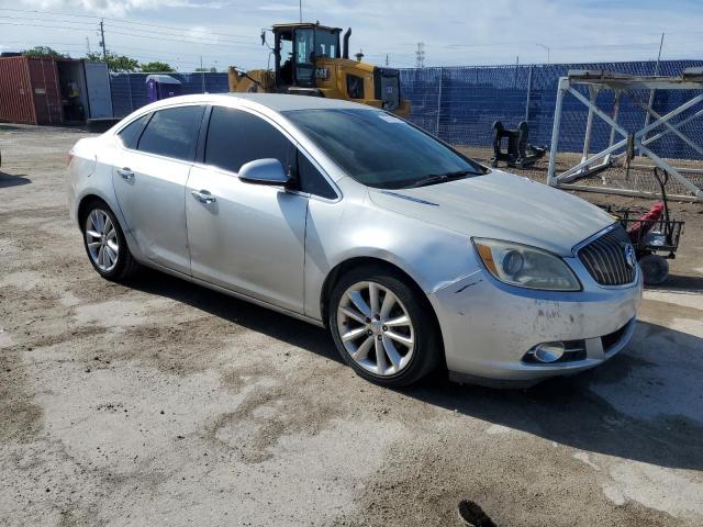 Sedans BUICK VERANO 2013 Silver