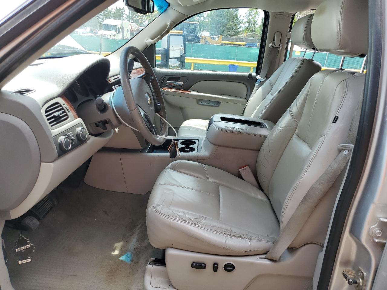 2011 Chevrolet Silverado K1500 Ltz VIN: 3GCPKTE36BG265744 Lot: 64311575