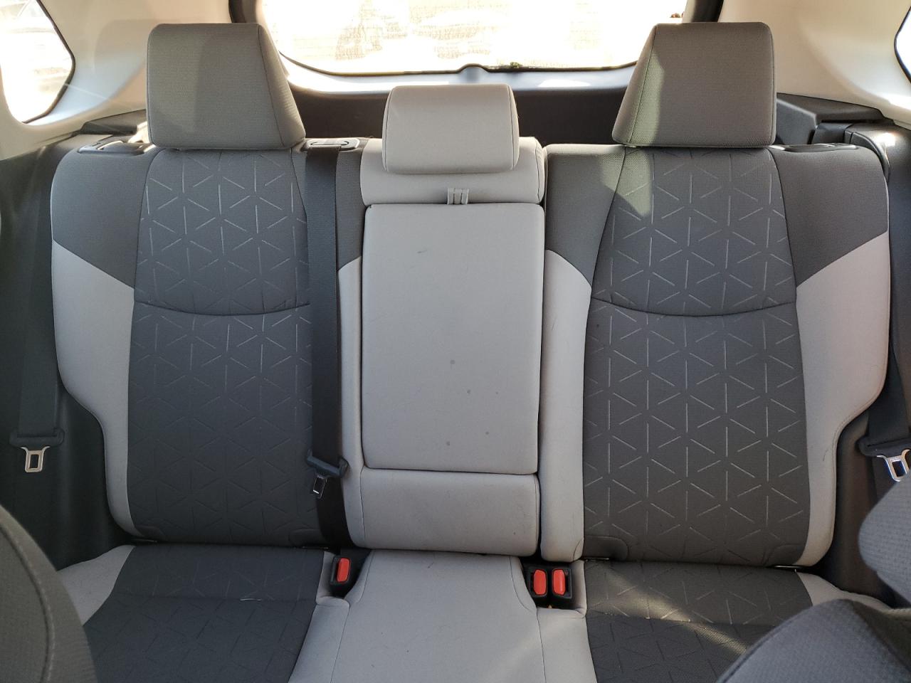 2020 Toyota Rav4 Xle VIN: 2T3W1RFV4LW081535 Lot: 65607275