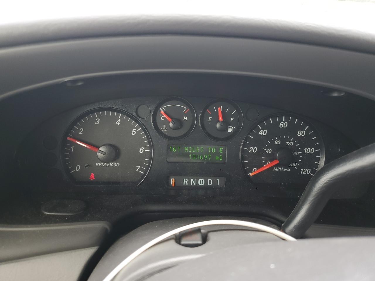 2006 Ford Taurus Se VIN: 1FAHP53U86A237001 Lot: 62858785