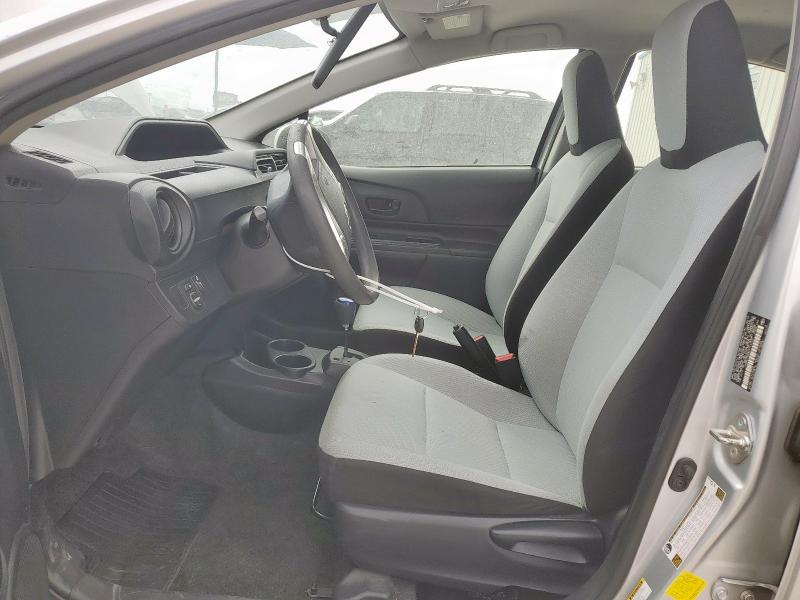  TOYOTA PRIUS 2016 Silver