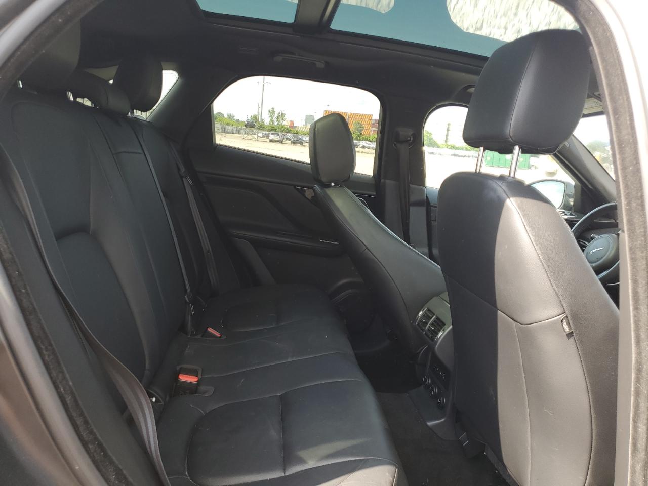 2018 Jaguar F-Pace Premium VIN: SADCJ2FN2JA262398 Lot: 63638575