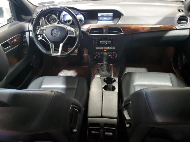 Sedans MERCEDES-BENZ C-CLASS 2013 Biały