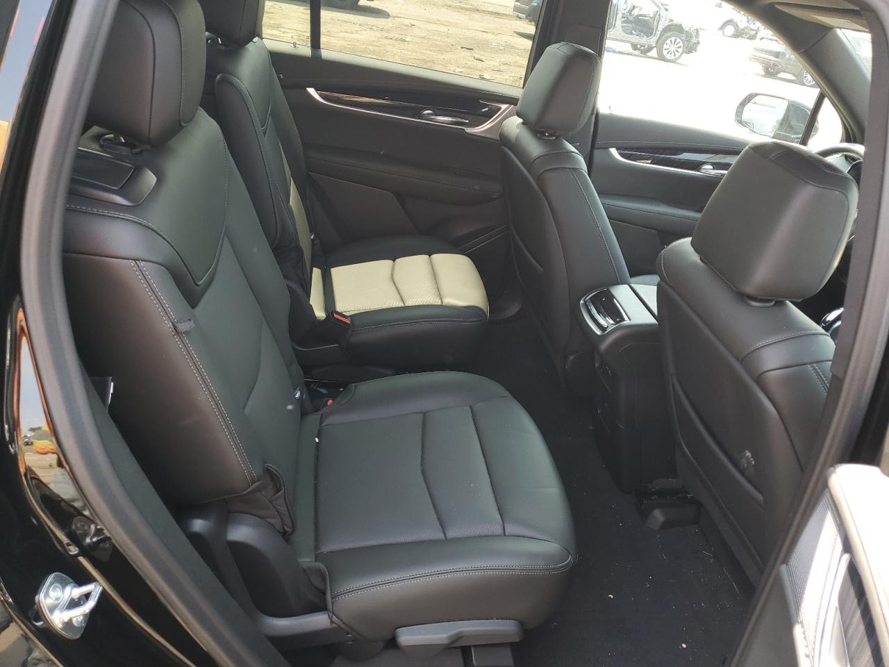 2024 Cadillac Xt6 Premium Luxury VIN: 1GYKPDRS0RZ757970 Lot: 64582835