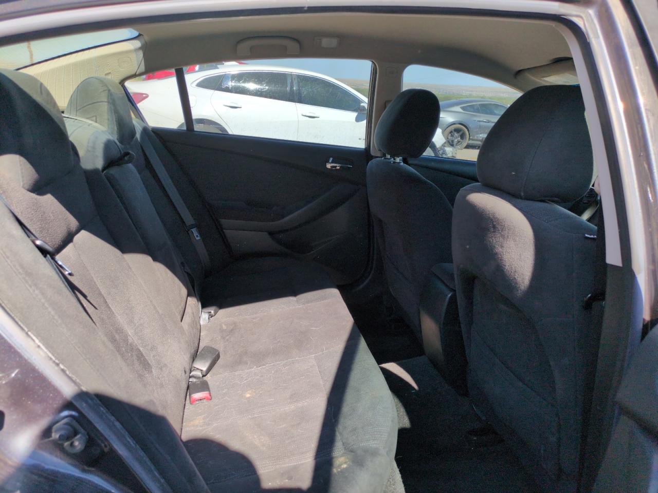 2011 Nissan Altima Base VIN: 1N4AL2AP0BN438080 Lot: 66674055