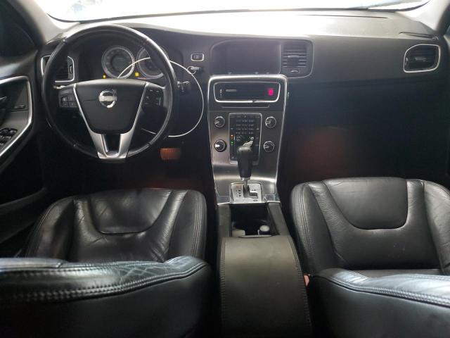 Sedans VOLVO S60 2012 Biały