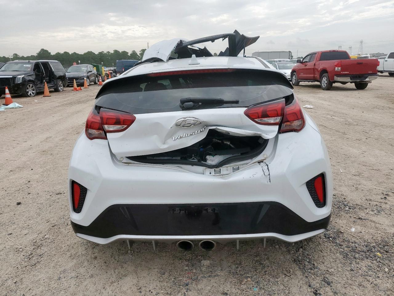 2020 Hyundai Veloster Turbo VIN: KMHTH6AB0LU030939 Lot: 64249345