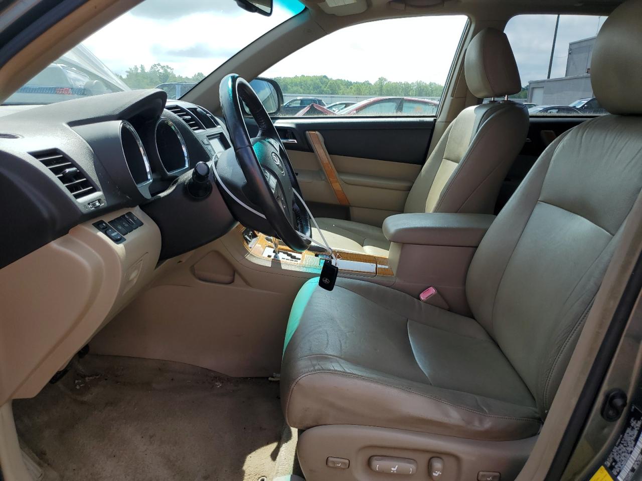 2009 Toyota Highlander Hybrid Limited VIN: JTEEW44A692034844 Lot: 64247075