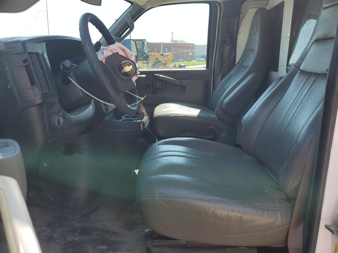 2017 Chevrolet Express G2500 VIN: 1GCWGAFF4H1197154 Lot: 87219375