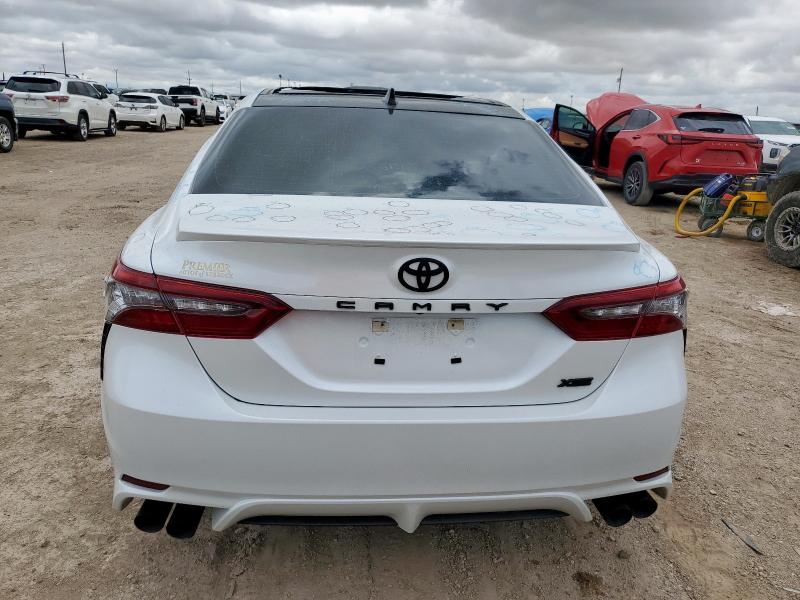  TOYOTA CAMRY 2023 Белы