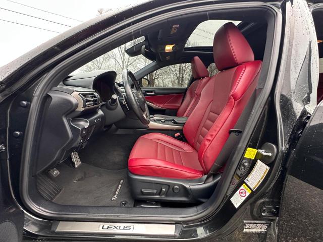  LEXUS IS 2019 Czarny