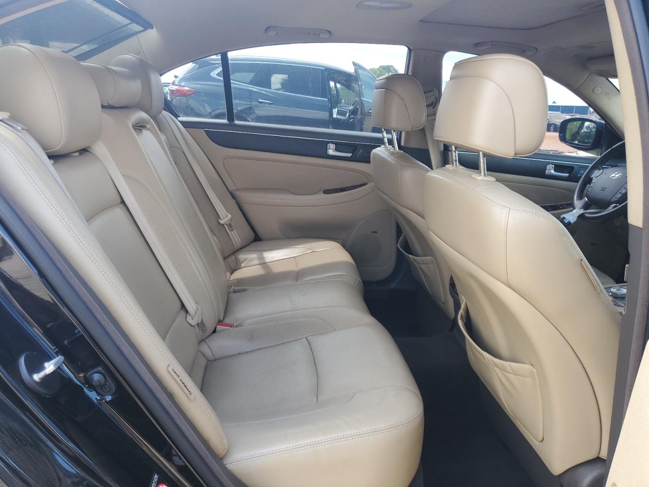 2013 Hyundai Genesis 5.0L VIN: KMHGC4DH5DU25629 Lot: 65521125