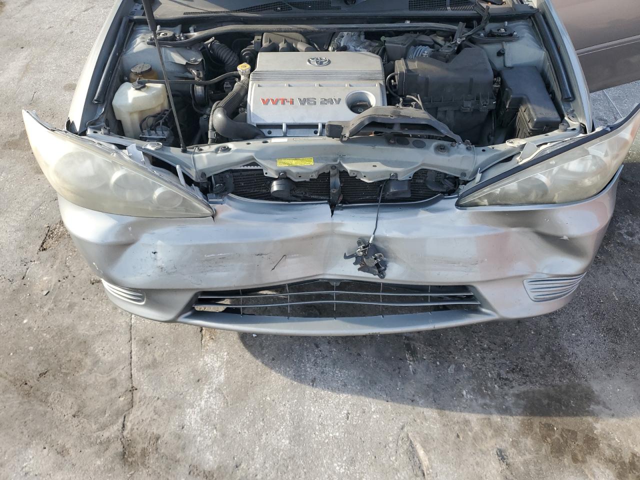 2005 Toyota Camry Le VIN: 4T1BF30K75U595032 Lot: 63815215