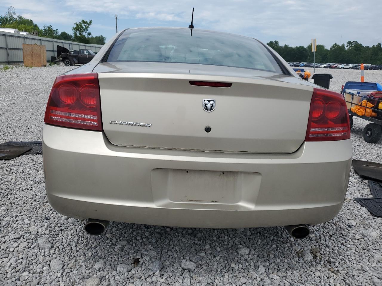 2008 Dodge Charger VIN: 2B3KA43G18H232332 Lot: 63108575
