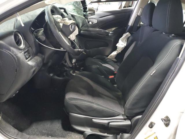  NISSAN VERSA 2019 Белы